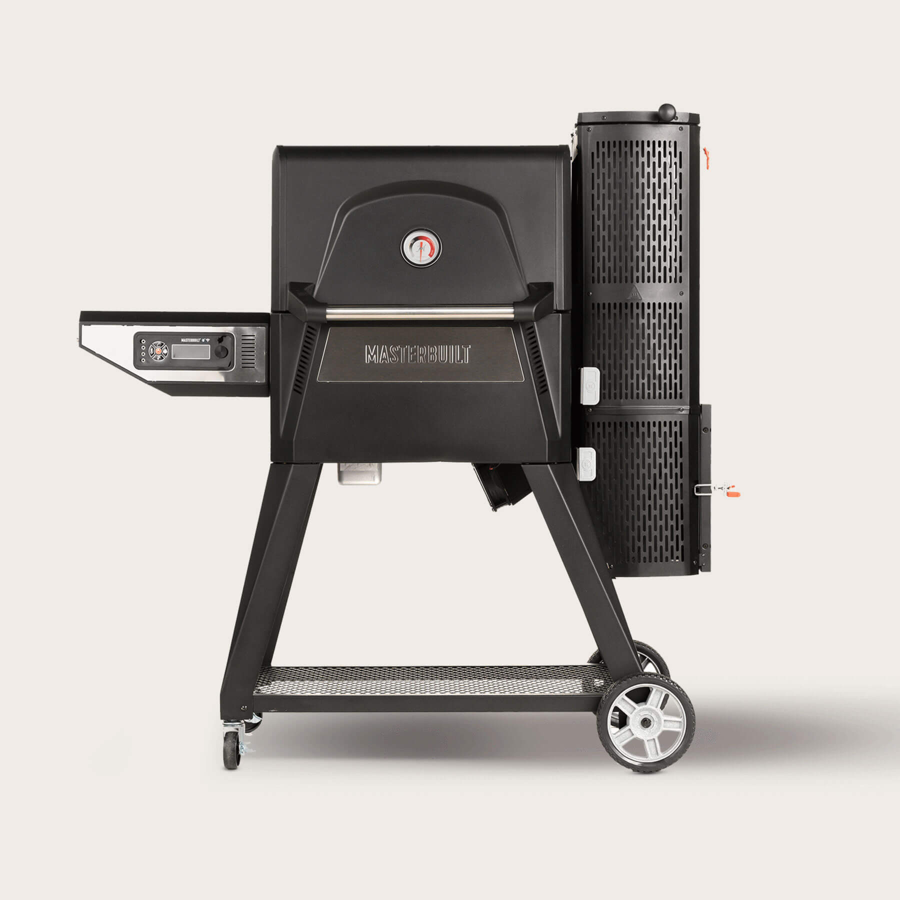 Gravity Series™ 560 Digital Charcoal Grill + Smoker