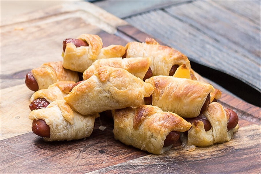 Smoked Traditional Pigs in a Blanket